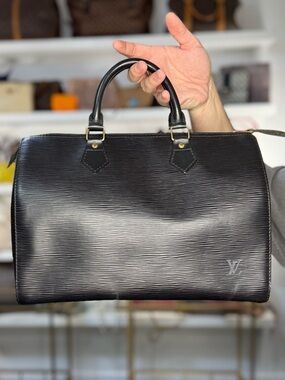 LV BLACK EPI SPEEDY